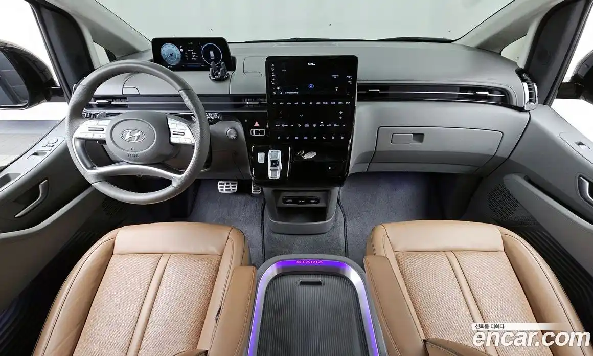 Hyundai Staria 2022 2.2 гидро в Москве № 1757355, фото 7