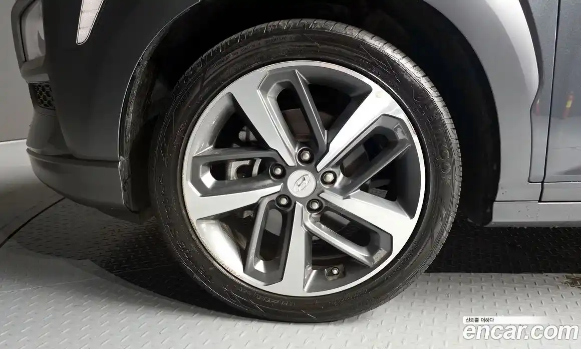 Hyundai Kona 2019 1.6 гидро в Москве № 1757792, фото 5