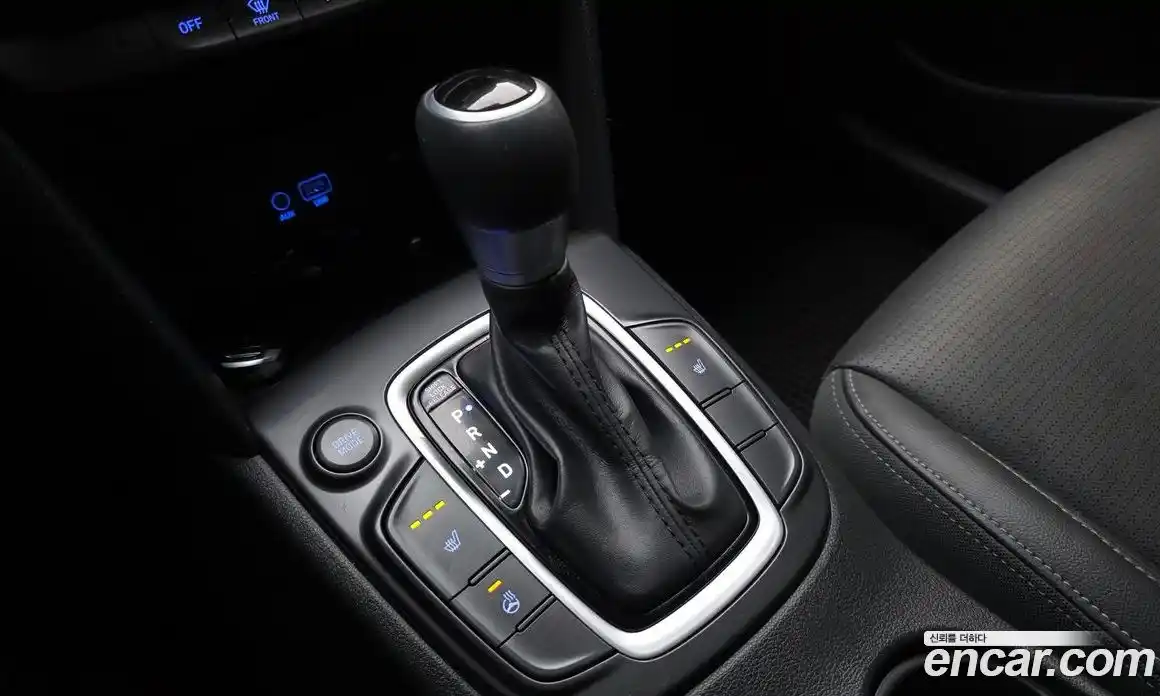 Hyundai Kona 2019 1.6 гидро в Москве № 1757792, фото 9