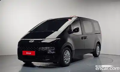 Hyundai Staria, 2025