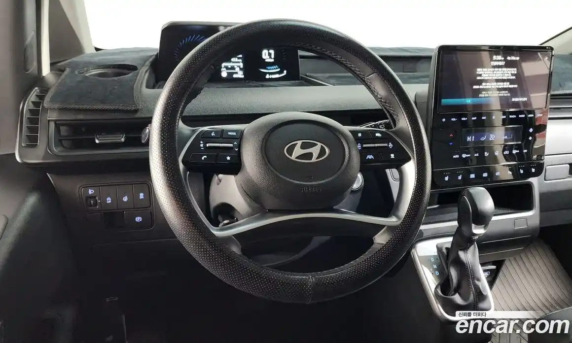 Hyundai Staria 2025 2.2 гидро в Москве № 1757914, фото 12