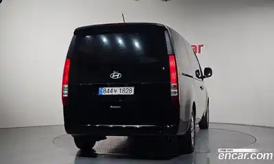 Hyundai Staria 2025 2.2 гидро в Москве № 1757914, миниатюра 4