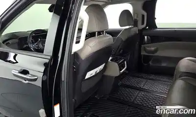 Kia Canival 2023 3.5 гидро в Москве № 1758157, миниатюра 11