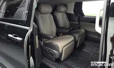 Kia Canival 2023 3.5 гидро в Москве № 1758157, миниатюра 12