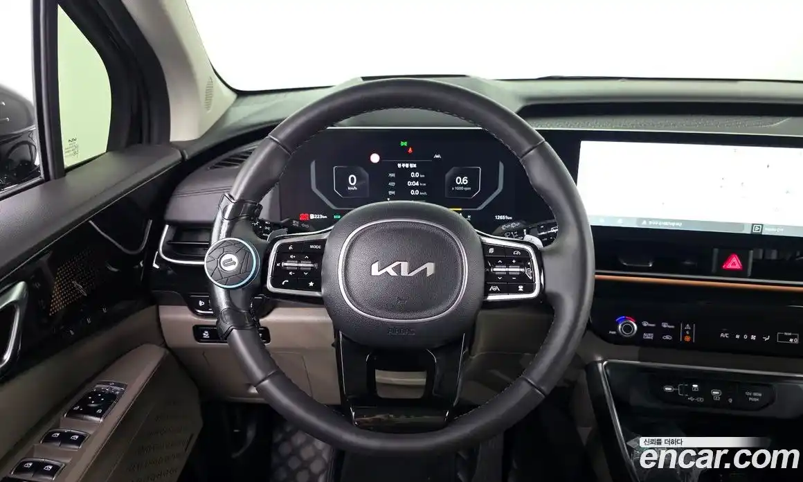 Kia Canival 2023 3.5 гидро в Москве № 1758157, фото 13