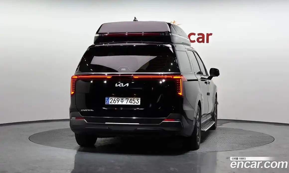 Kia Canival 2023 3.5 гидро в Москве № 1758157, фото 4