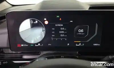 Kia Canival 2023 3.5 гидро в Москве № 1758157, миниатюра 8