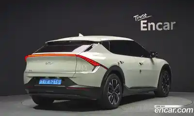 Kia EV6 2022 0.1 гидро в Москве № 1758248, миниатюра 2
