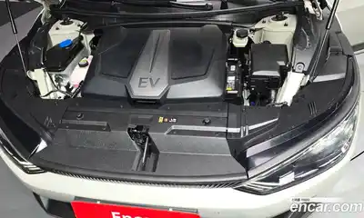 Kia EV6 2022 0.1 гидро в Москве № 1758248, миниатюра 6