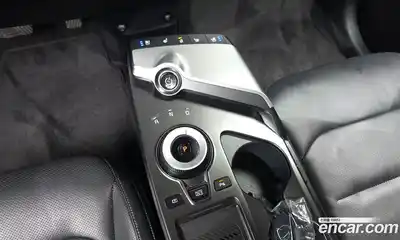 Kia EV6 2022 0.1 гидро в Москве № 1758248, миниатюра 9
