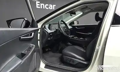Kia EV6 2022 0.1 гидро в Москве № 1758248, миниатюра 10