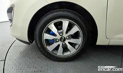 Kia Morning 2014 1.0 гидро в Москве № 1758481, миниатюра 5