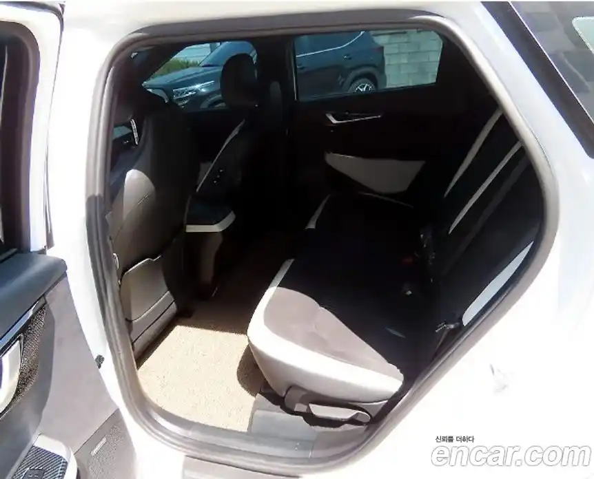 Kia EV6 2024 гидро в Москве № 1758490, фото 11
