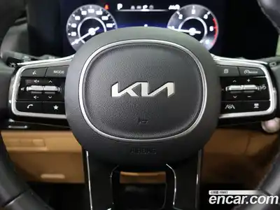 Kia Canival 2023 2.2 гидро в Москве № 1758576, миниатюра 12