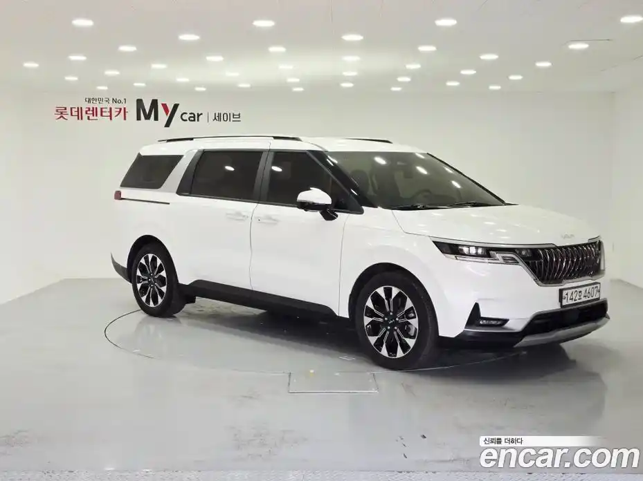 Kia Canival 2023 2.2 гидро в Москве № 1758576, фото 7