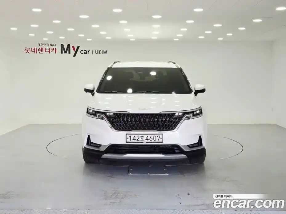 Kia Canival 2023 2.2 гидро в Москве № 1758576, фото 8