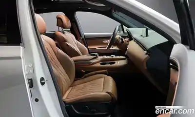 Genesis GV70 2023 2.5 гидро в Москве № 1758763, миниатюра 11