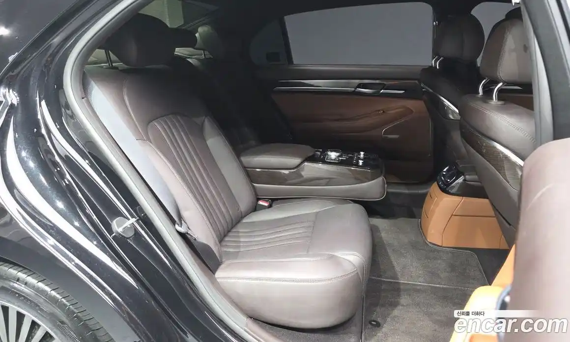 Genesis G90 2021 3.8 гидро в Москве № 1758874, фото 12