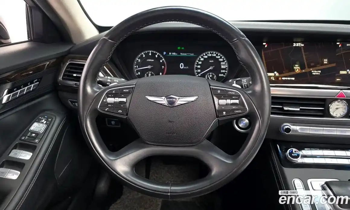 Genesis G90 2018 3.8 гидро в Москве № 1758902, фото 13