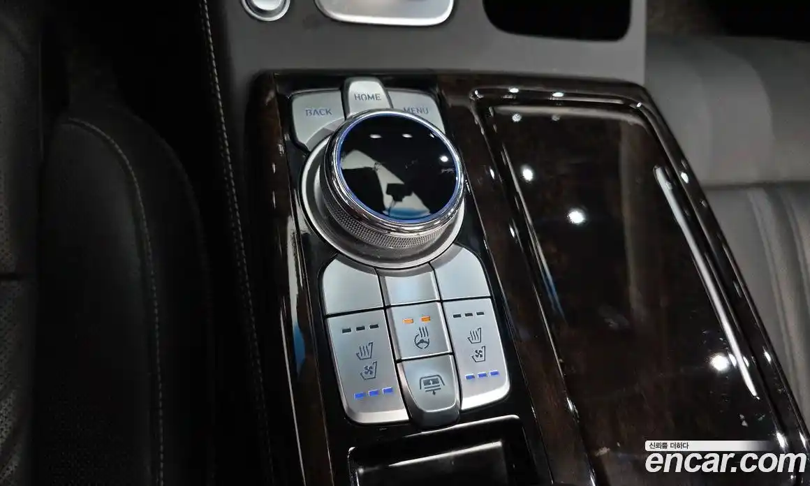 Genesis G90 2018 3.8 гидро в Москве № 1758902, фото 16