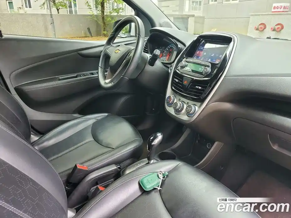 Chevrolet Spark 2016 1.0 гидро в Москве № 1760830, фото 14