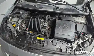 Renault SM3 2010 1.6 гидро в Москве № 1761486, миниатюра 6