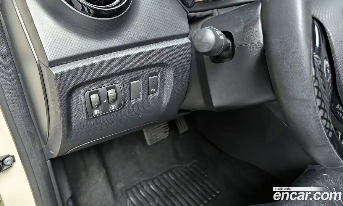 Renault QM3 2015 1.5 гидро в Москве № 1761489, фото 19