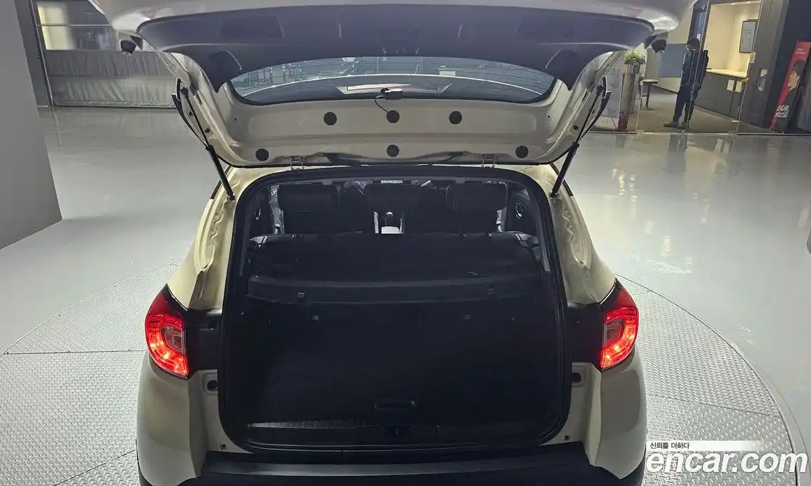 Renault QM3 2015 1.5 гидро в Москве № 1761489, фото 20