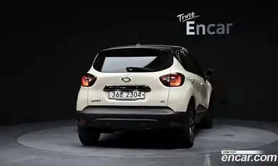 Renault QM3 2015 1.5 гидро в Москве № 1761489, миниатюра 4
