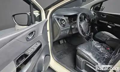 Renault QM3 2015 1.5 гидро в Москве № 1761489, миниатюра 10