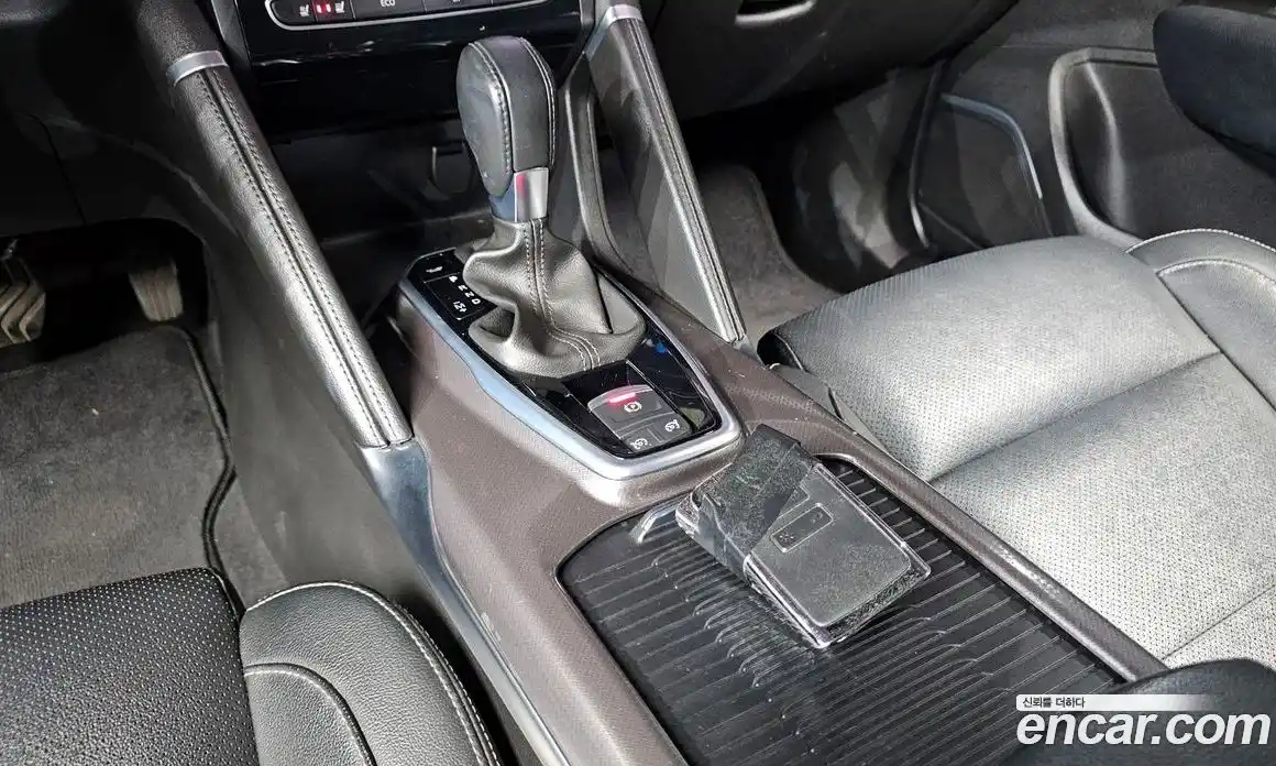 Renault QM6 2016 2.0 гидро в Москве № 1761520, фото 9