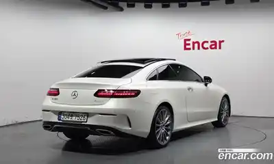 Mercedes-Benz E-Class 2021 3.0 гидро в Москве № 1762564, миниатюра 2