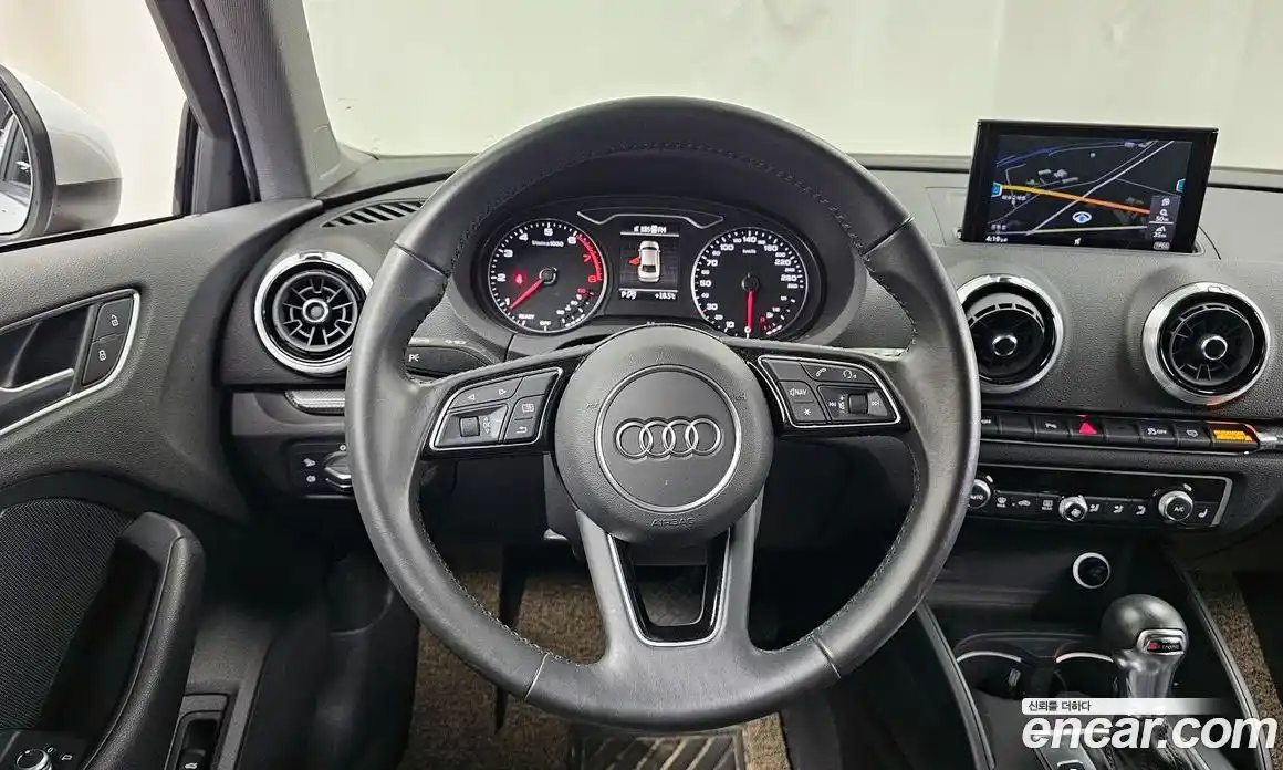 Audi A3 2018 2.0 гидро в Москве № 1763080, фото 13