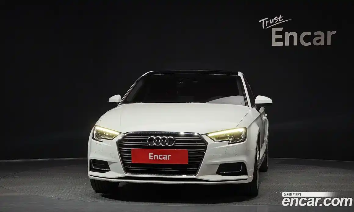 Audi A3 2018 2.0 гидро в Москве № 1763080, фото 3