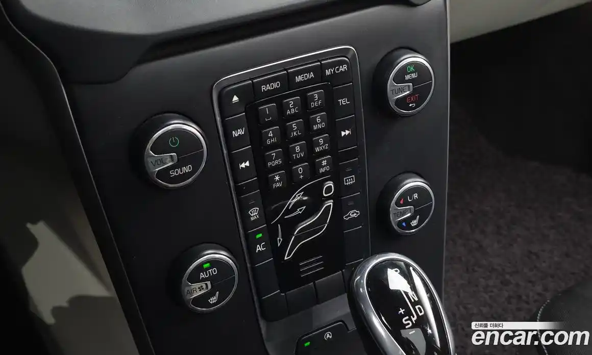 Volvo V40 2014 1.6 гидро в Москве № 1763629, фото 14