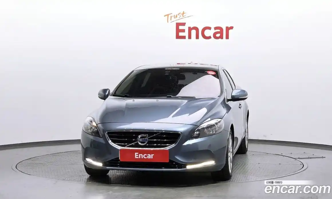 Volvo V40 2014 1.6 гидро в Москве № 1763629, фото 3