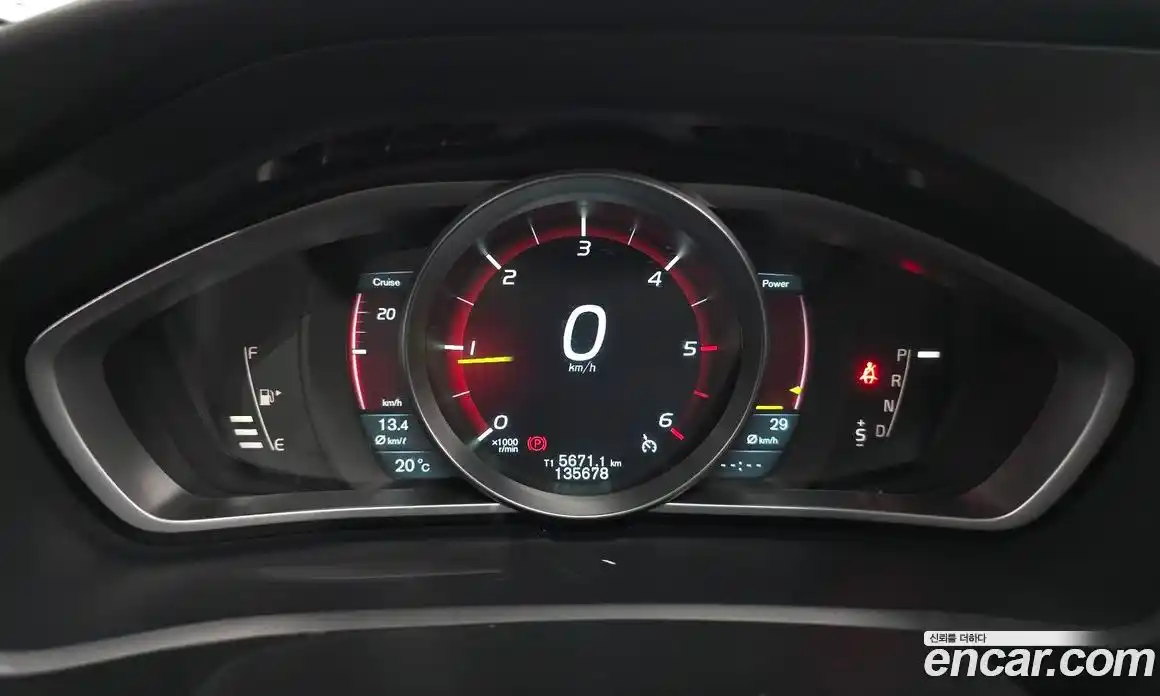 Volvo V40 2014 1.6 гидро в Москве № 1763629, фото 8