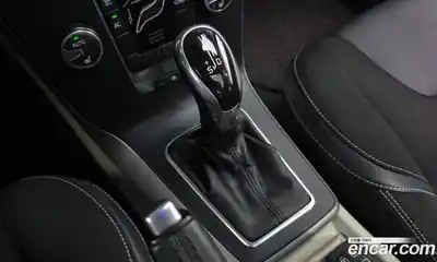 Volvo V40 2014 1.6 гидро в Москве № 1763629, миниатюра 9