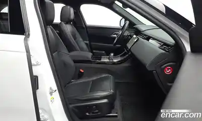Land Rover Range-Rover Velar 2025 2.0 гидро в Москве № 1763940, миниатюра 11