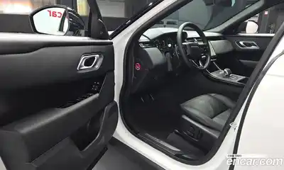 Land Rover Range-Rover Velar 2025 2.0 гидро в Москве № 1763940, миниатюра 10