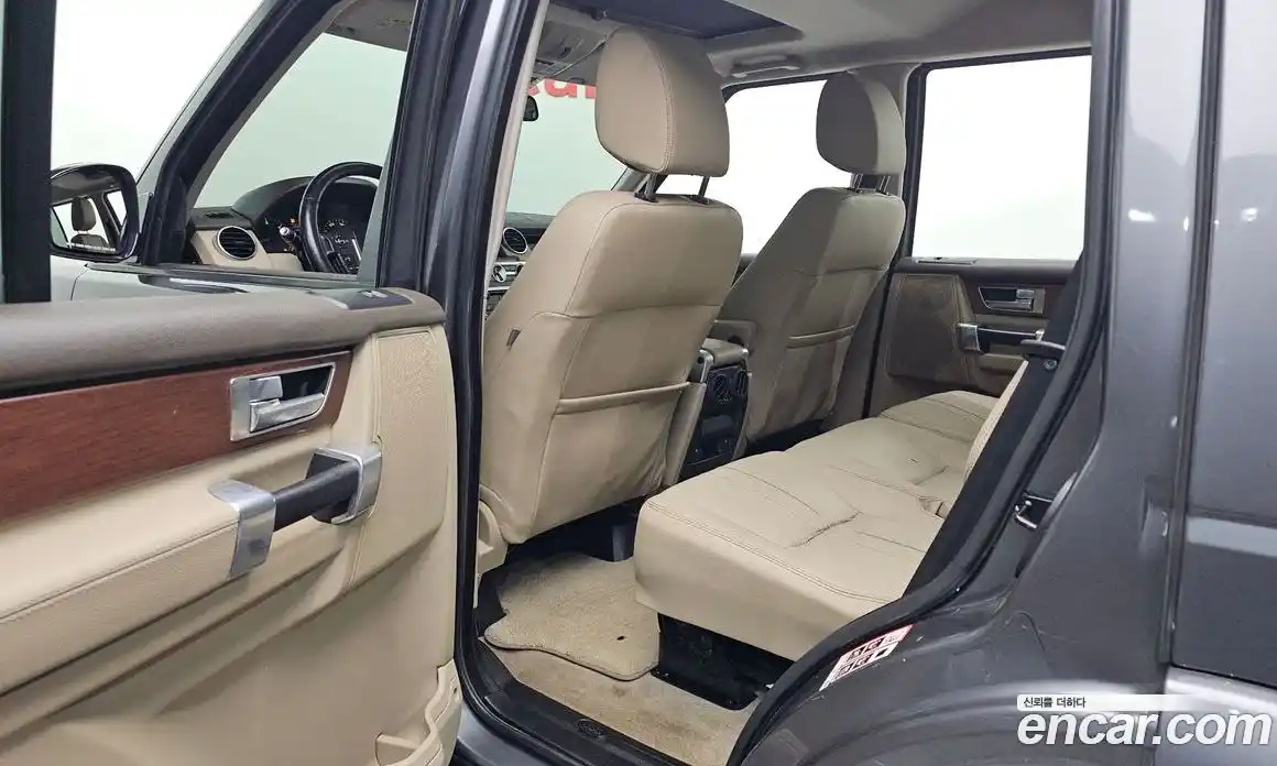 Land Rover Discovery 2016 3.0 гидро в Москве № 1764122, фото 11