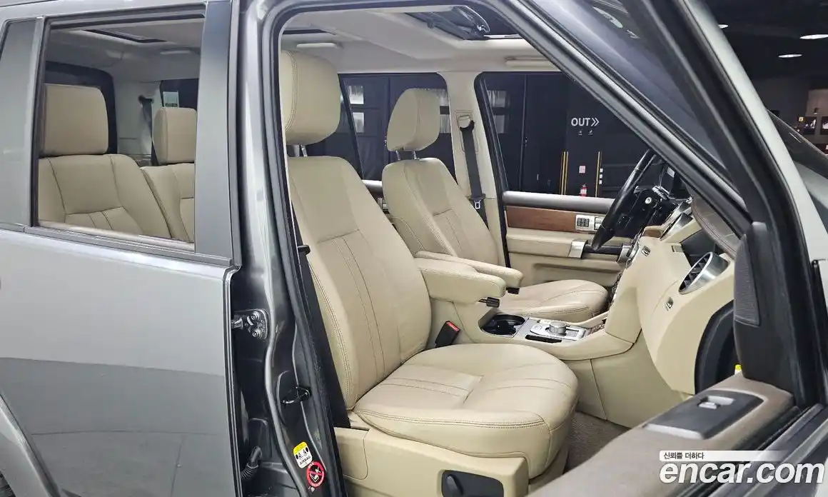 Land Rover Discovery 2016 3.0 гидро в Москве № 1764122, фото 12