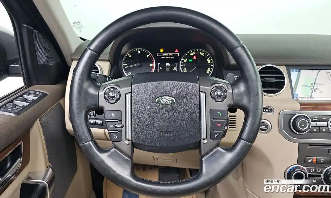 Land Rover Discovery 2016 3.0 гидро в Москве № 1764122, фото 14