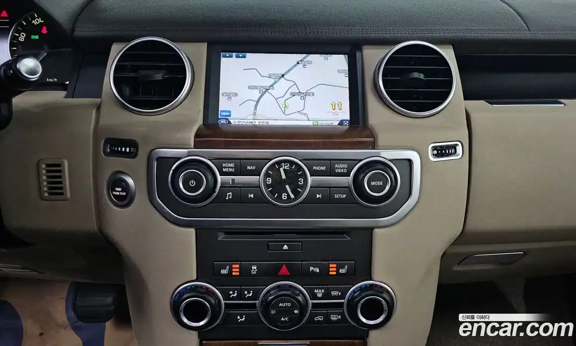 Land Rover Discovery 2016 3.0 гидро в Москве № 1764122, фото 15