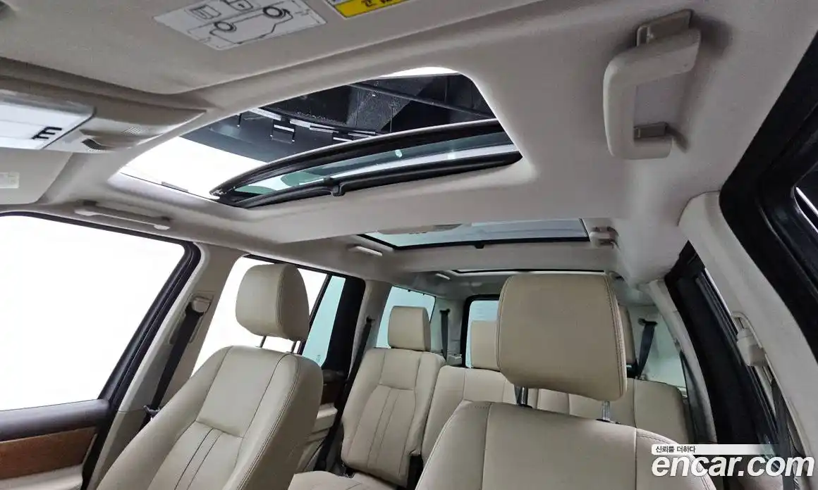 Land Rover Discovery 2016 3.0 гидро в Москве № 1764122, фото 17