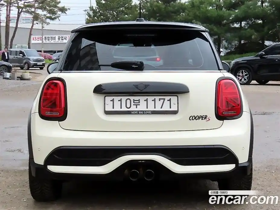 Mini Cooper 2022 2.0 гидро в Москве № 1764283, фото 4