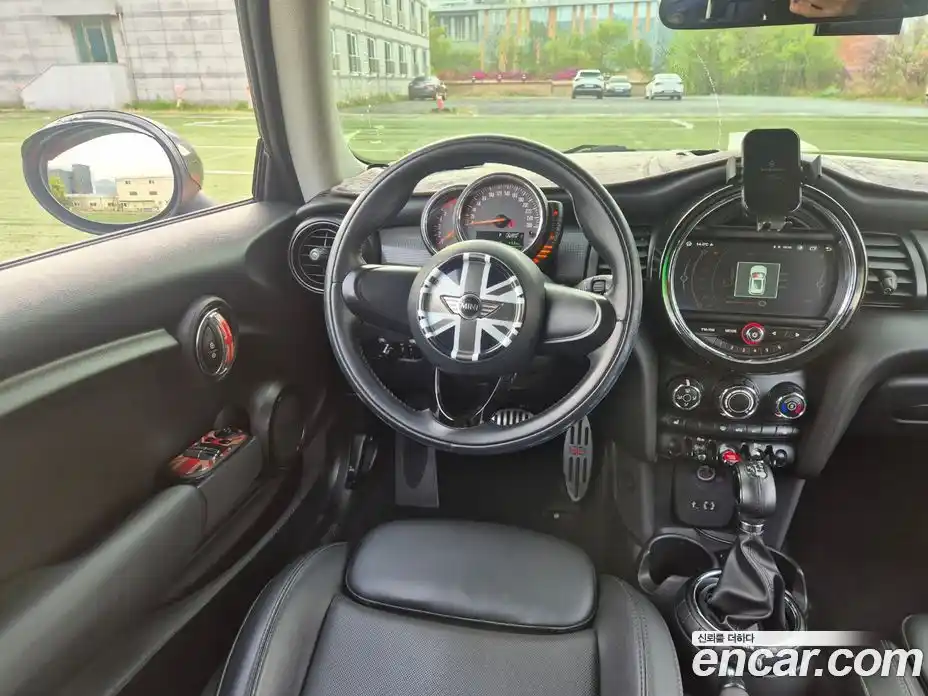 Mini Cooper 2014 1.5 гидро в Москве № 1764567, фото 12