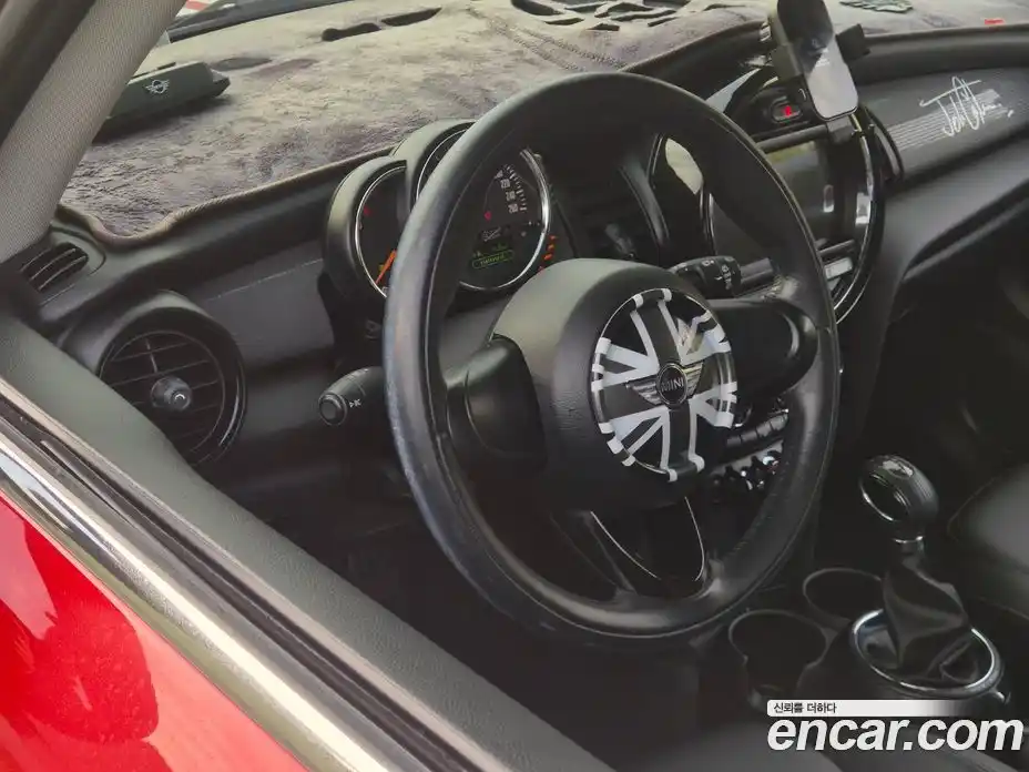 Mini Cooper 2014 1.5 гидро в Москве № 1764567, фото 14