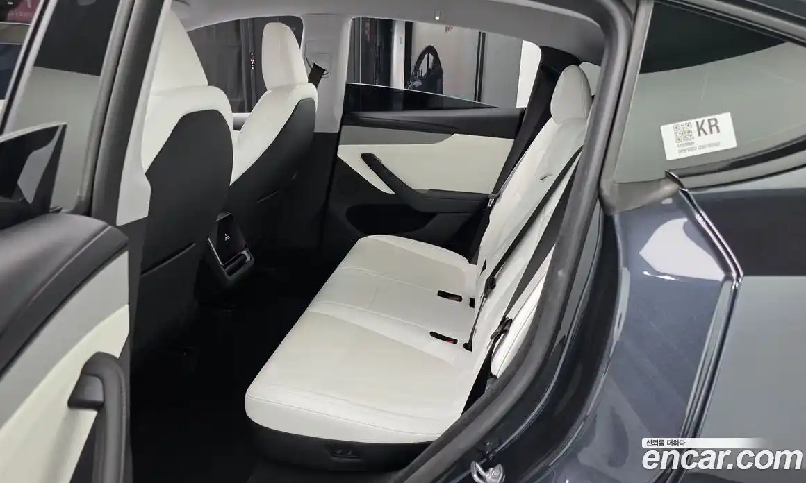 Tesla Model Y 2025 0.2 гидро в Москве № 1764748, фото 11