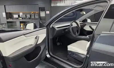 Tesla Model Y 2025 0.2 гидро в Москве № 1764748, миниатюра 9
